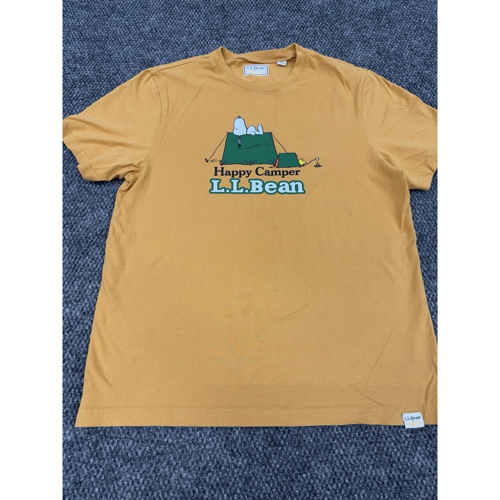 LL Bean Peanuts Snoopy Size Medium Happy Camper Short Sleeve Graphic T-Shirt